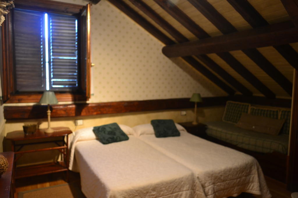 Hotel Casa Frauca Sarvisé Cameră foto